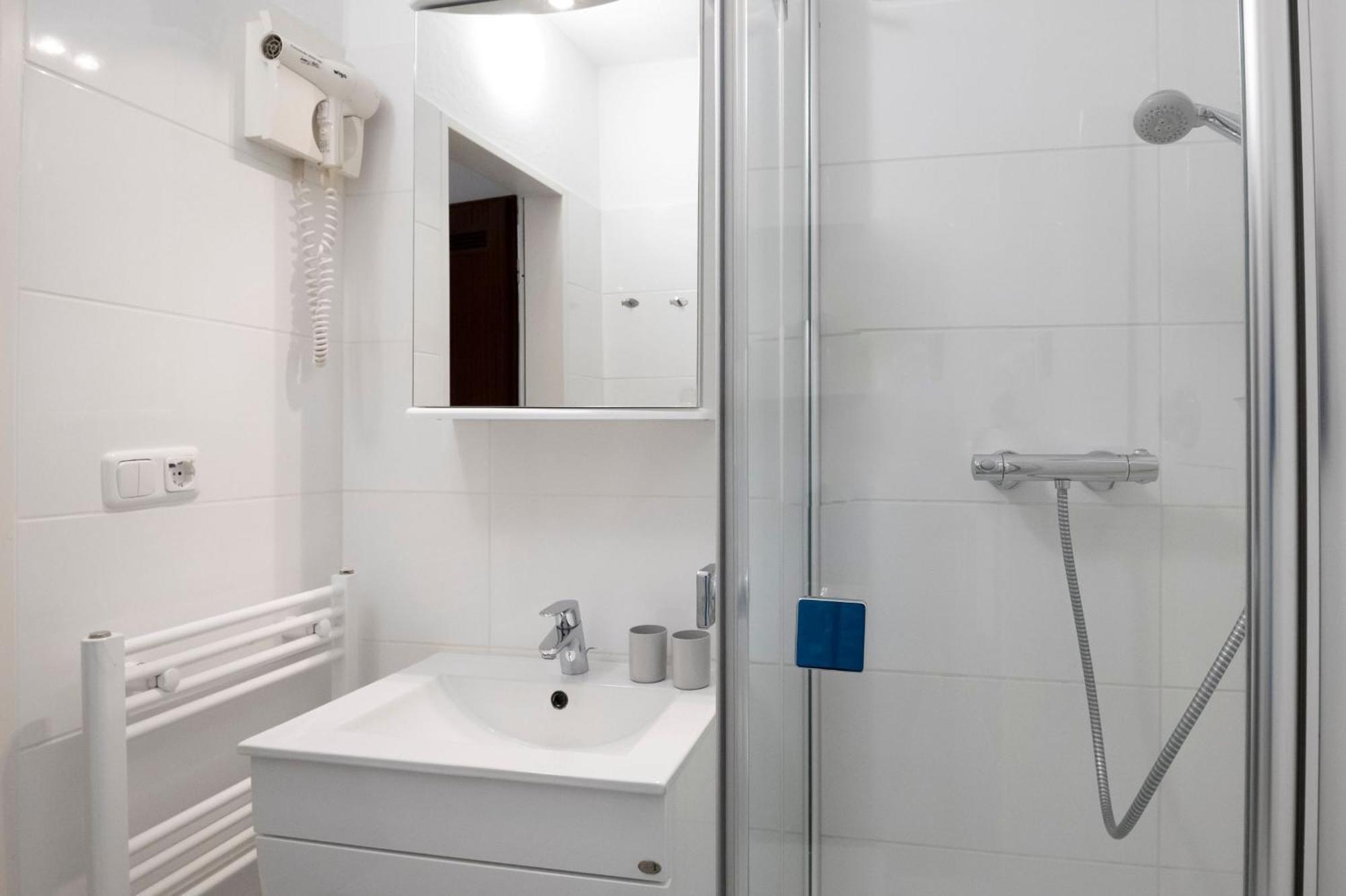 Alte Bergstrasse 6 Windgefluester شاربوتس المظهر الخارجي الصورة